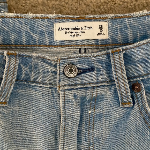 Abercrombie & Fitch High Rise Vintage Flare Jeans - Picture 10 of 10
